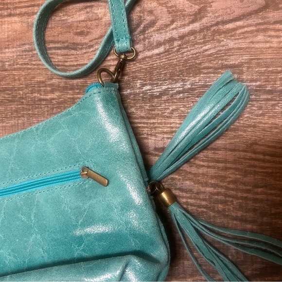Borse in Pelle small Aqua Shoulder Bag never worn cracked bright waxed leather - Picture 4 of 16
